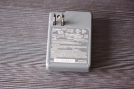 Canon Battery charger CG-580